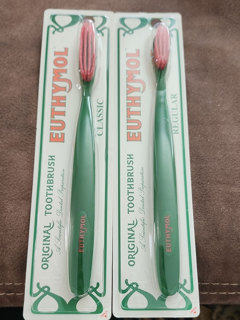 Euthymol Green Toothbrush w/Pink Bristles - Pack of 2
